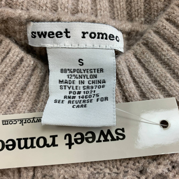 Sweet Romeo Seam Front Waffle Pullover Sweater - Picture 5 of 7